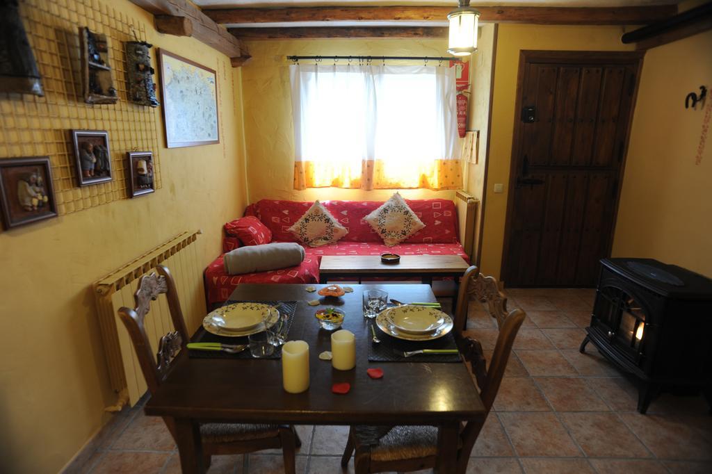 El Rincon De Monasterio Guest House Екстериор снимка